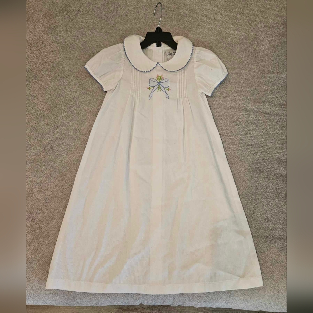 Little girls short sleeve white dress